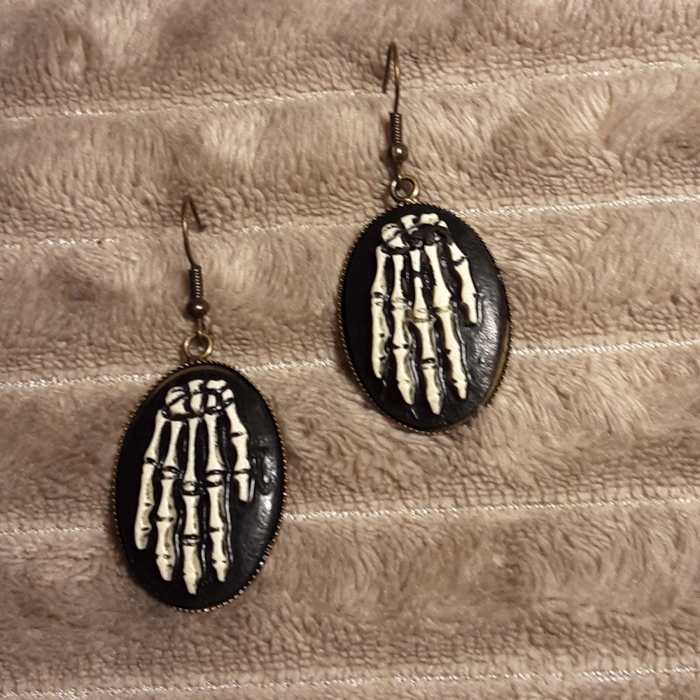 Handcrafted Skeleton Hand Cameo Style Earrings, Punk Goth Spooky Emo - Picture 1 of 3